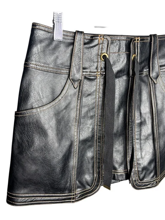 Pilcro | Faux Leather Mini Skirt | Black Panel Lace-Up | Anthropologie | Size 2 - Picture 4 of 7